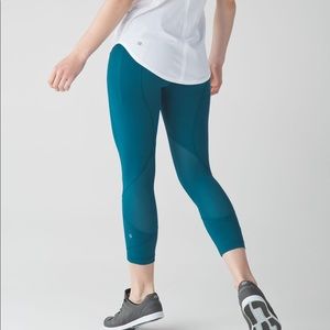 Lululemon Pace Rival Crop